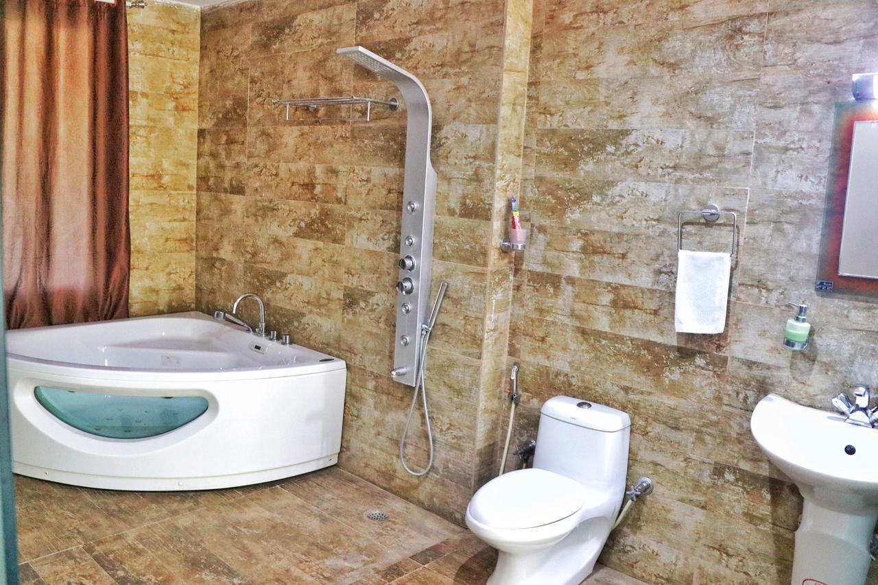 Gold Coins Club & Resort Kammasandra Экстерьер фото